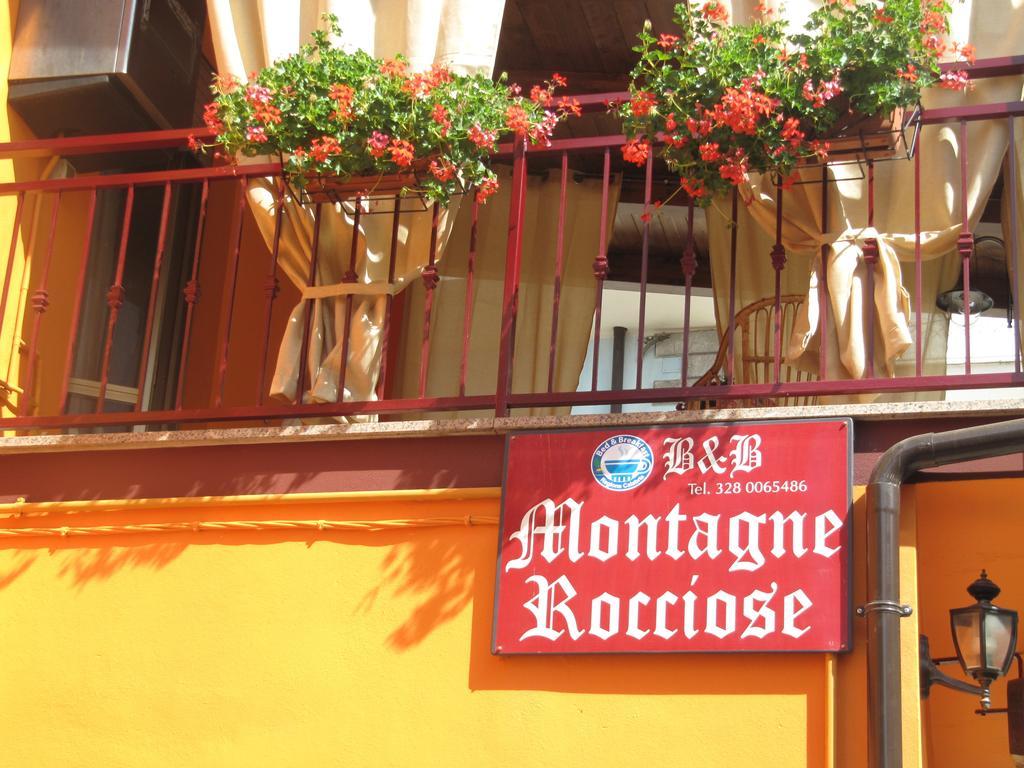 Montagne Rocciose Bed and Breakfast Frascineto Eksteriør billede